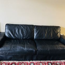 Leather Couch USED - Very Good Condition
