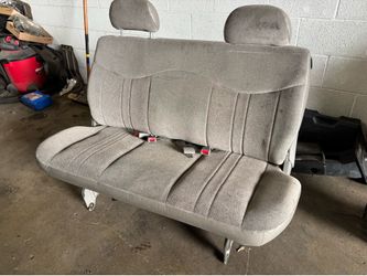 Parts ..Seat 2004 Chevy Astro van