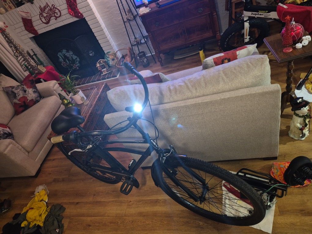 SCHWINN MIDWAY 29'INCH (7speed) BEACH CRUISER