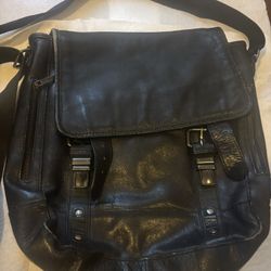 Kenneth Cole Leather Travel Bag/ Backpack