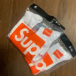 2 SUPREME SOCKS PACKS