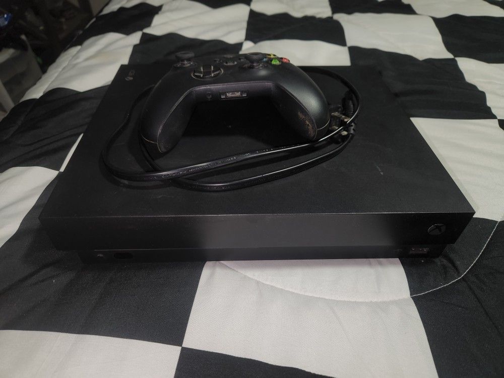 Xbox One X
