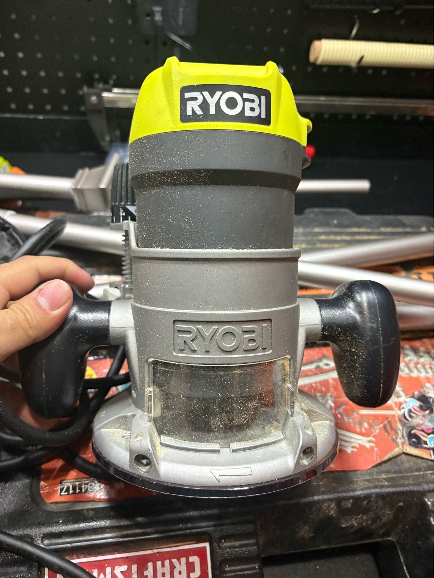 Ryobi R163G plunge router in good working condition.