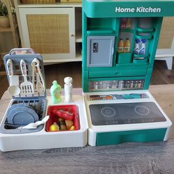 28 Piece Mini Kitchen Playset