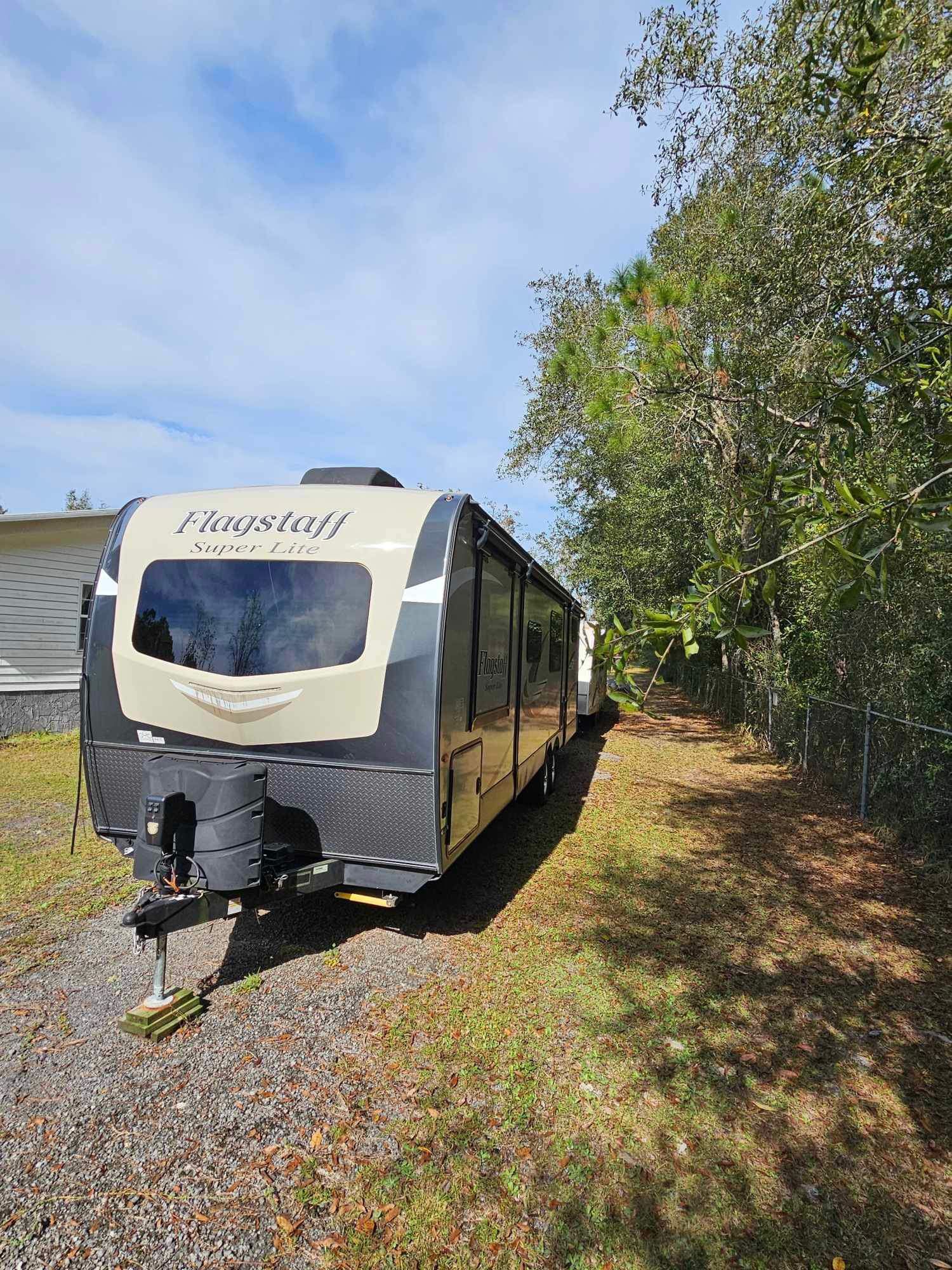2022 Flagstaff 32ft