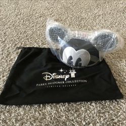 Disney Parks Designer Collection Mickey Mouse Light and Sound Ear Hat Bret Iwan 