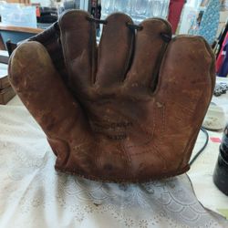 McGregor Softball Glove G320