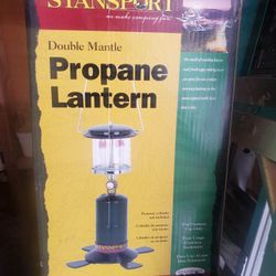 Stands port Propane Lantern. Camping