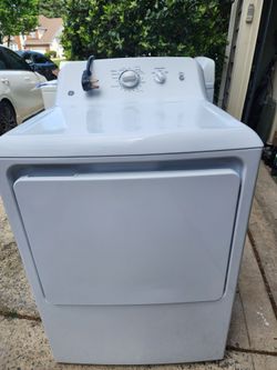 White Dryer Electric In Good Condition Works Perfectly