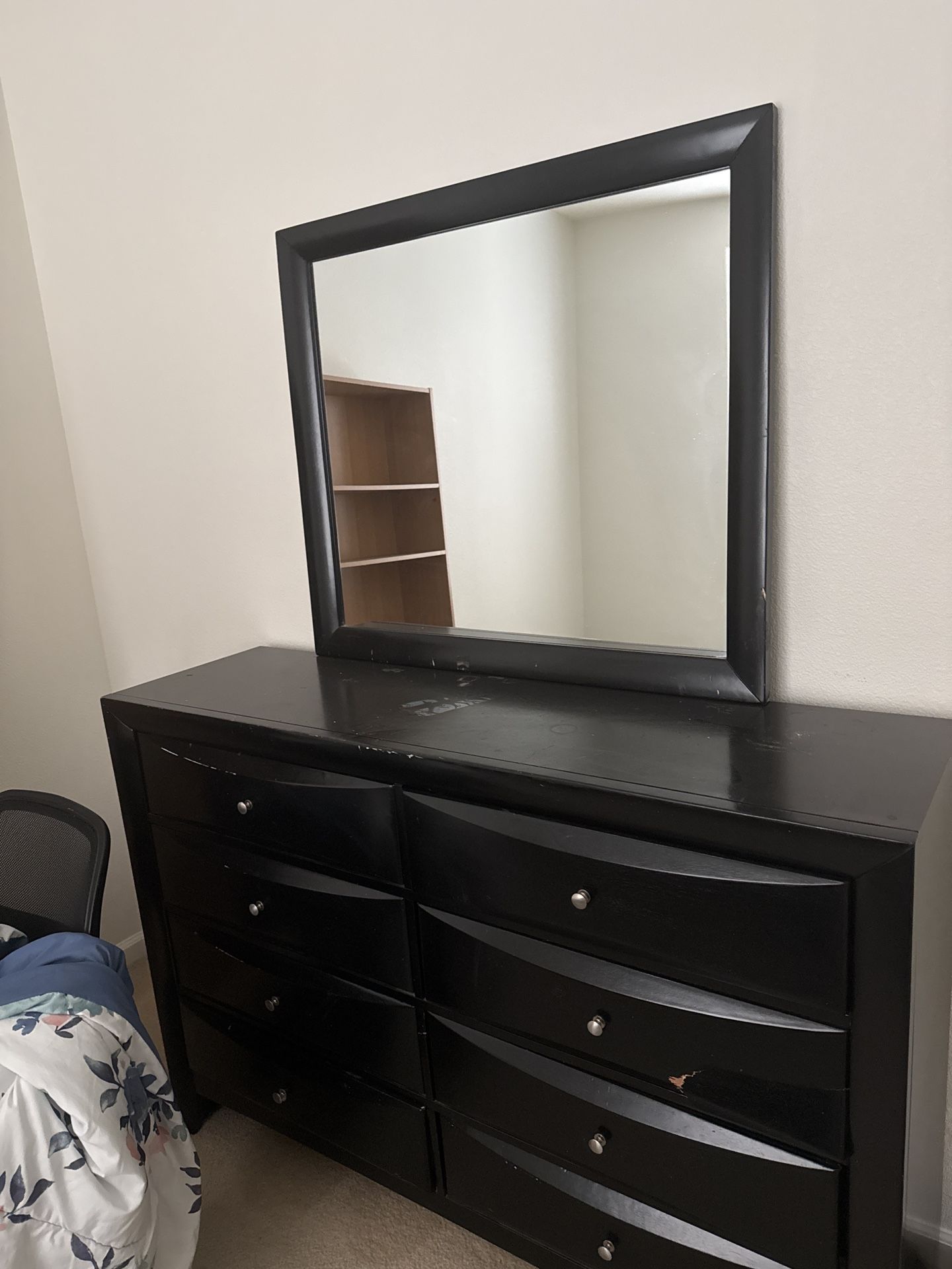 Black 9-Drawer Dresser with Mirror – Spacious & Functional