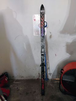 Snow ski