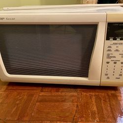 FREE - Microwave- Only Screen Is Broken