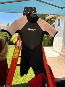 Short wetsuit