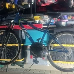 USED DBX CASCADE MOUNTAIN BIKE 