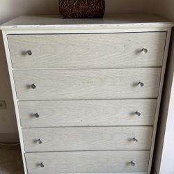 Mid Century Vintage 6-Drawer Dresser