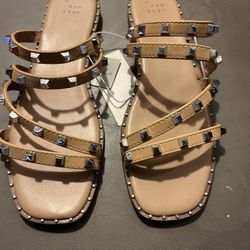 Brand New Women Sandals 