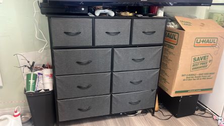 dresser
