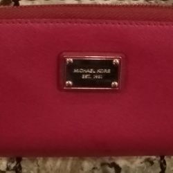 Michael Kors Leather Wallet 