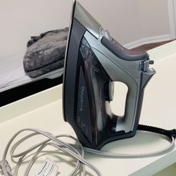 Rowenta Professional Steam Iron | Stainless Steel Soleplate | Anti-Calc | High Steam Output