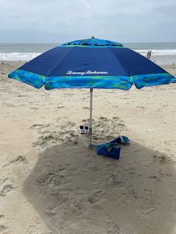 Tommy Bahama Beach Umbrella Like New