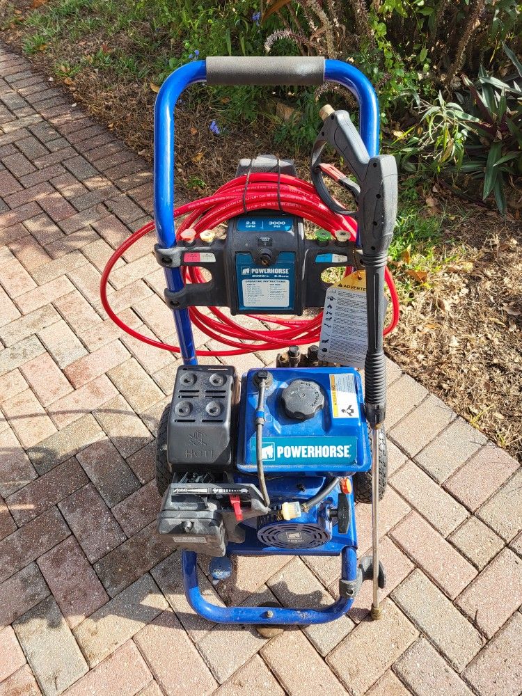 Used Powerhorse 3000 Psi Pressure Washer