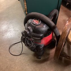 Craftsman 4 Gal Wet Dry Vac Vacuum 