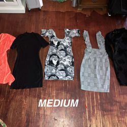 5 Dresss Size Medium 