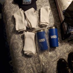 5 Pair Socks 2 Insulting Cups