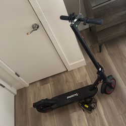 LIKE NEW BARELY RODE ISCOOTER