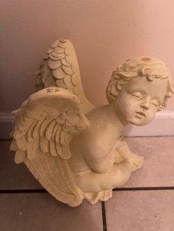 Lilian Vernon cherub decor