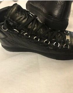 Balenciaga Authentic Mens High Top Arena Sneakers Black Leather Size 43 US 10