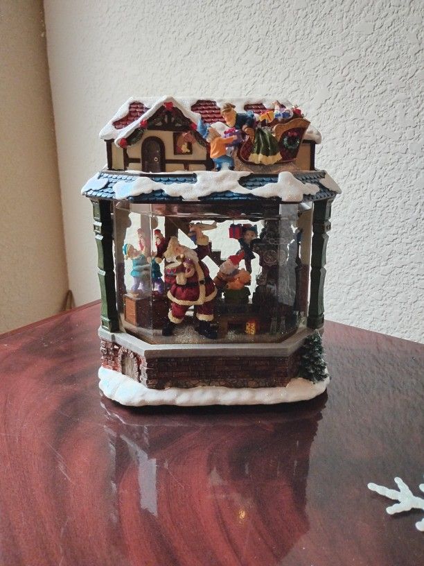 Santa's Shop Globe