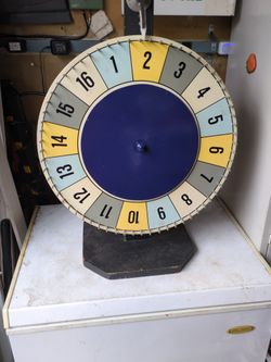 Vintage Wood Game/Party/Spin Wheel
