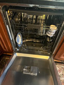 GE DishwasherADORA - Functions Good