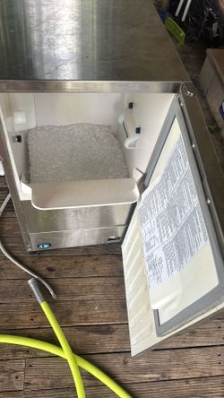 Ice maker.