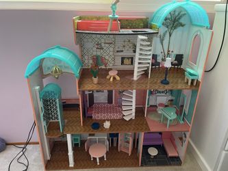 Doll House