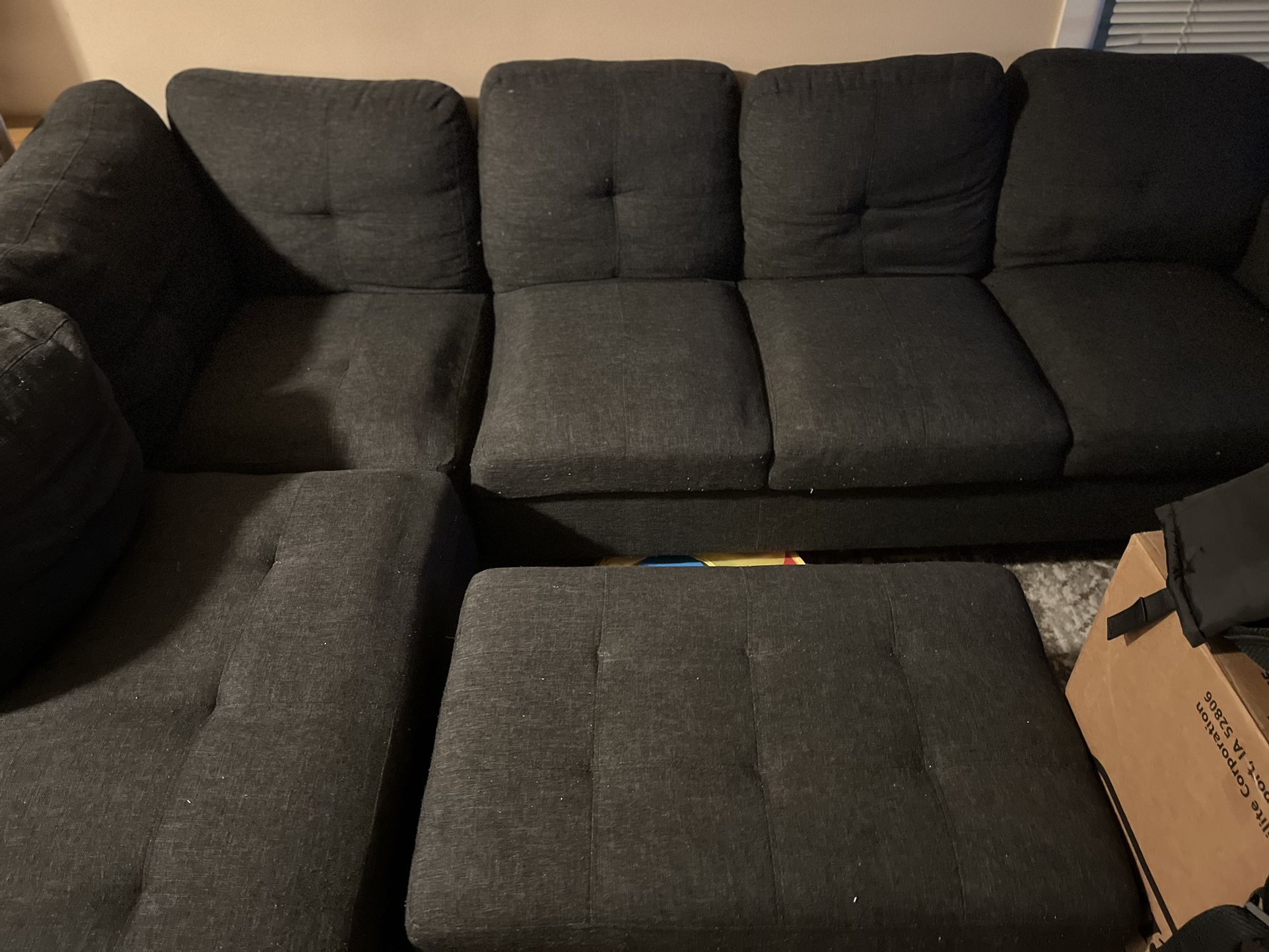 Sectional Couch & Ottoman & 2 oversized pillows for Sale in Sedro