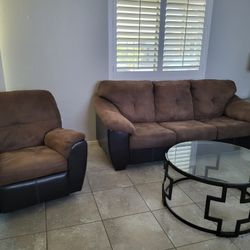 Couches/Sofas & Recliner 