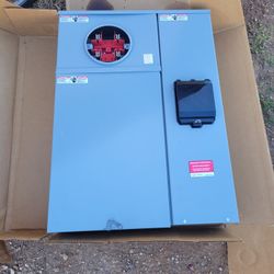 MILBANK  Meter Socket With Main Pull Out Switch