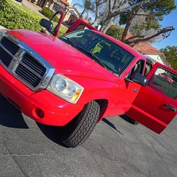 2006 Dodge Dakota