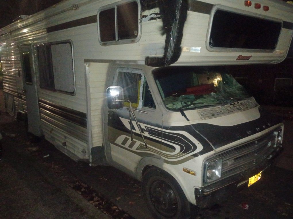 1977 Dodge sportsman