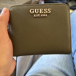 Guess Wallet Small 