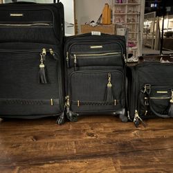 Suit case Set - Steve Madden 