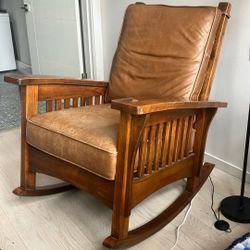 Rocking Chair 