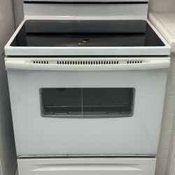 Great Condition White Refrigerator and Whirlpool Electric Stove 