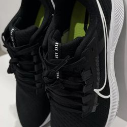 Nike Men's Air Zoom Pegasus 38 Running Shoe SIZE 8 CW7356-002