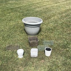 Flower pots