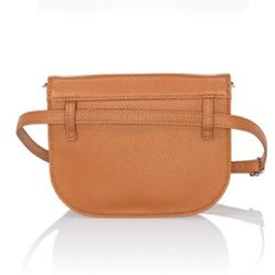 Thirty-One Convertible Belt Bag in Caramel Charm Pebble New With Tags NEW


New With Tags!


**Bundle and save with combined shipping**



