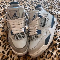 Jordan 4 Military Blue 