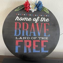 18” Round patriotic Sign